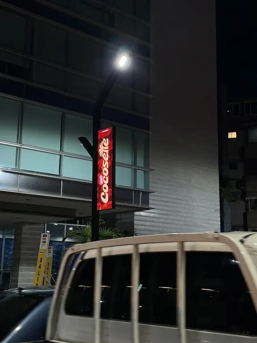 Estructura LED Nestle 1